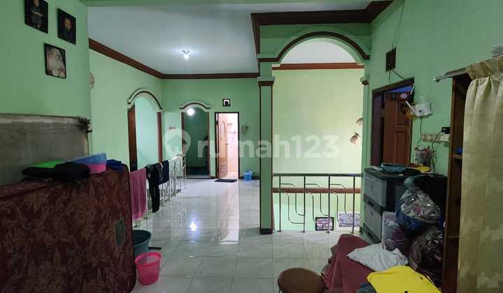 Comfortable House in Kopo Permai - Strategic Location 2