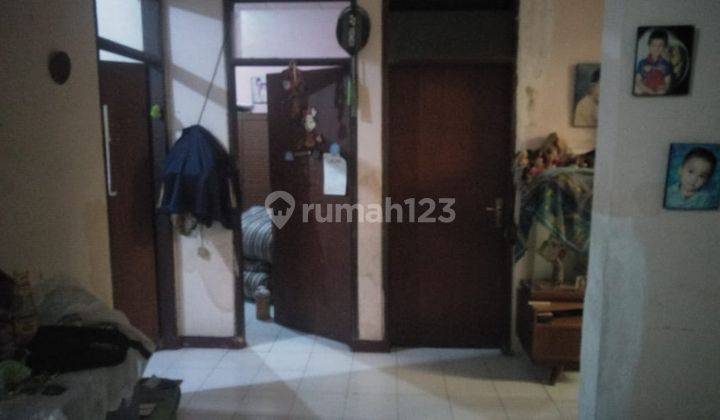 Rumah 2 Lantai Lokasi Bebas Banjir di Taman Kopo Indah 1 2