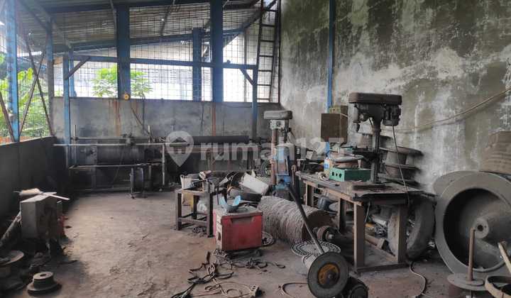 Wide Warehouse Suitable for Factory in Cibaligo Cimahi Wide Warehouse Suitable for Factory in Cibaligo Cimahi