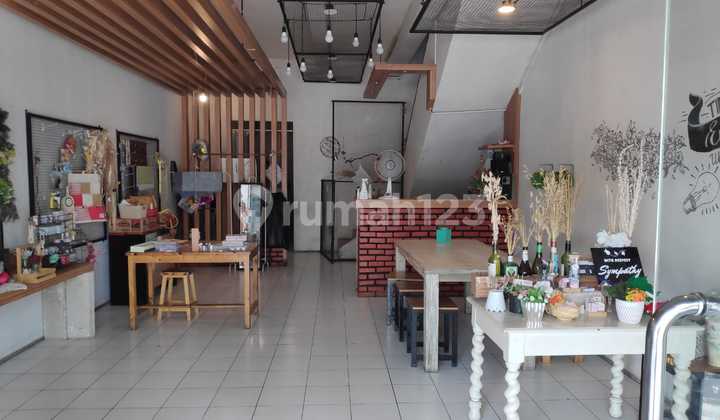 Ruko Cocok Untuk Resto atau Cafe di Taman Kopo Indah 2 Ruko Cocok Untuk Resto atau Cafe di Taman Kopo Indah 2