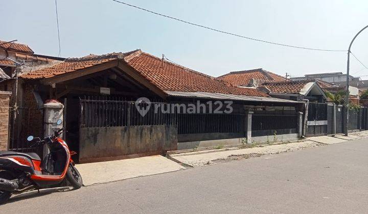 Rumah Luas Cocok Untuk Keluarga Besar di Pharmindo 1