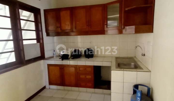 Rumah Dekat Gedung Sate / ITENAS & Widyatama 7