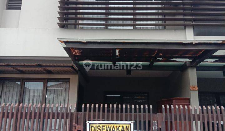 Rumah Strategis Dekat Asia Afrika Burangrang Furnished 1