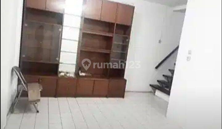 Rumah Strategis Jl. Ciateul Siap Huni 2