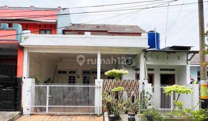 Rumah 4 Kamar Tidur Dekat Stasiun Tambun Bekasi 1