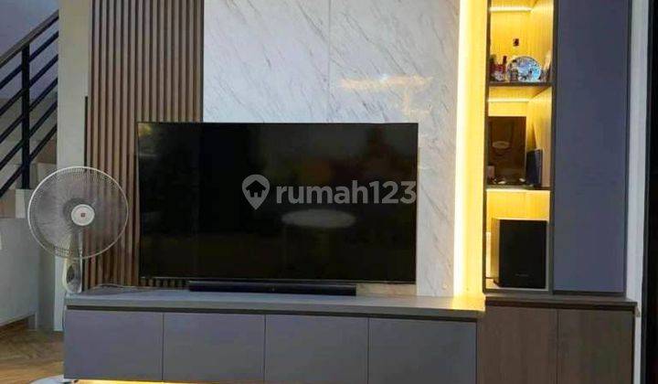 Rumah Premium Lebar 7x11 Kamar 4+1 Di Summarecon Bekasi 2