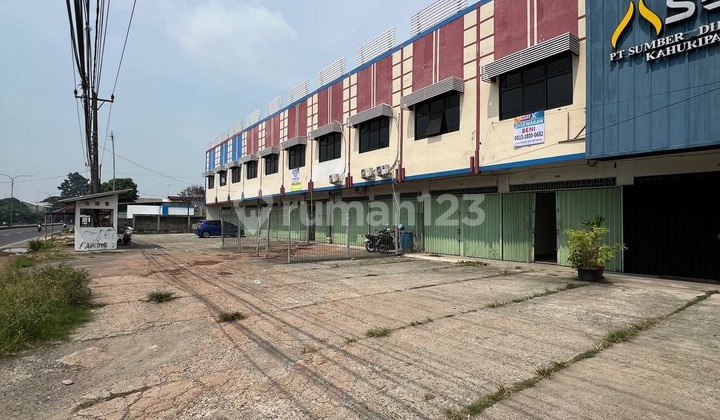 Cheapest Ruko for Rent, Spacious Parking on Jl Raya Ahmad Yani, Karawang 2