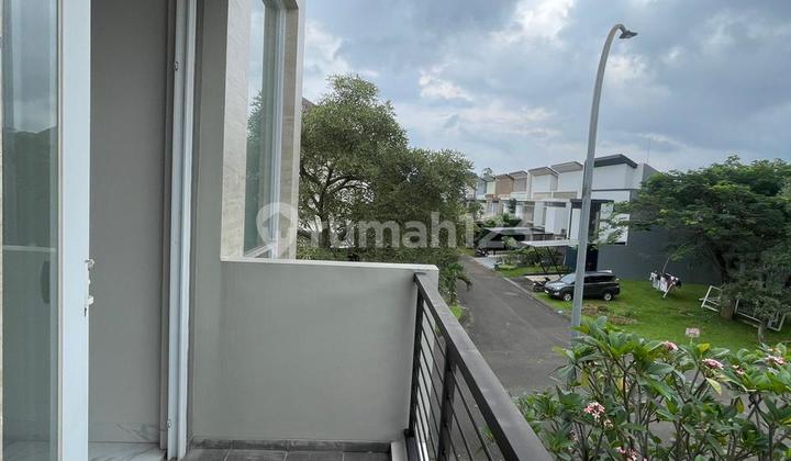 Rumah Modern Hook Cluster Cosmo The Icon BSD City - Siap Huni bisa KPR