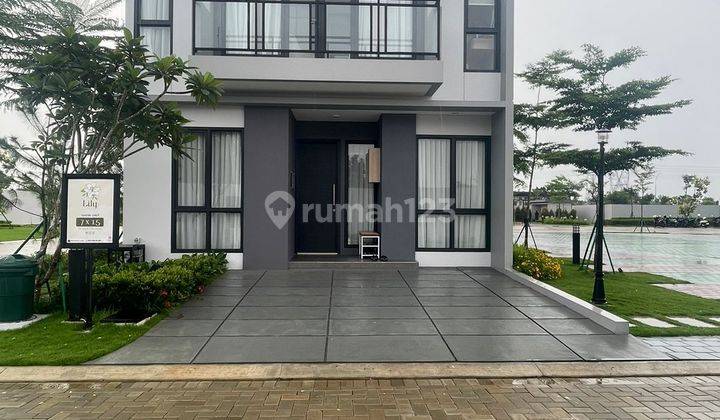 Cicil 60x Rumah Modern Cluster Lily Paramount Petal, Tangerang 1