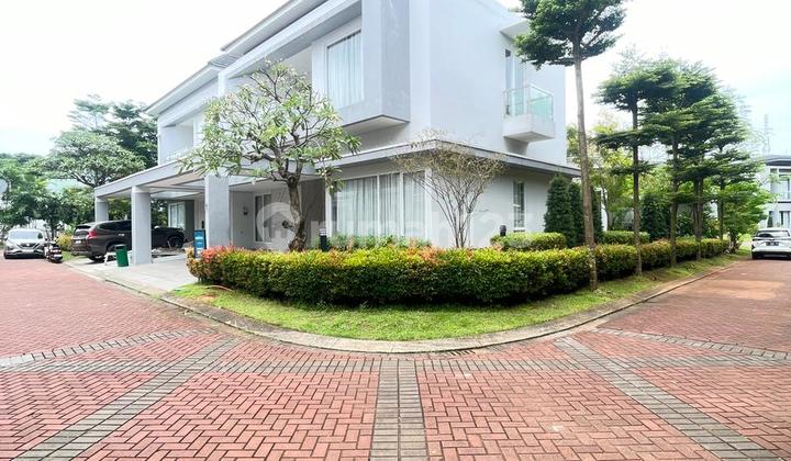 Show Unit New Menteng Village Gading Serpong Full Furnished Ready to Occupy