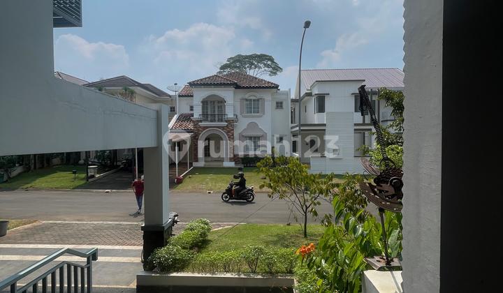 Telaga Golf BSD City, Large Ready-to-Live House can be KPR.