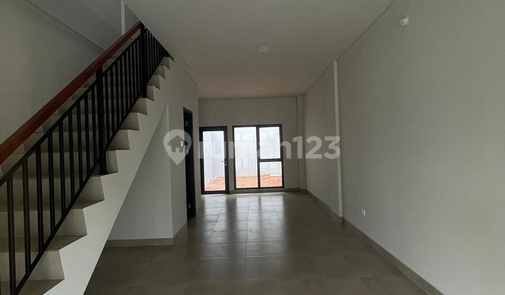 RUKO HADAP JALAN TANPA DP Vanya Park AVENUE BSD City - BISA KPR