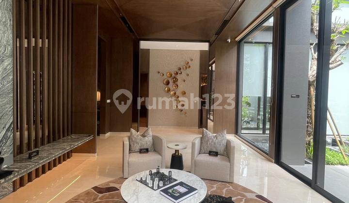 Show House Full Furnished Botanic Villa BSD City - View Taman 10 Ha