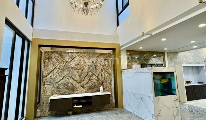 Rumah Mewah De Park Depan Taman Cluster De Nara City - bisa KPR