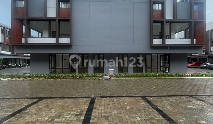 Hook 3 Lantai Siap Pakai Ruko Virginia Arcade Promenade BSD City