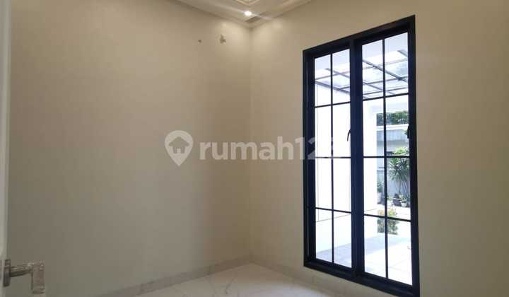 Modern Gresh Ready to Live Kencana Loka BSD City - KPR eligible 2