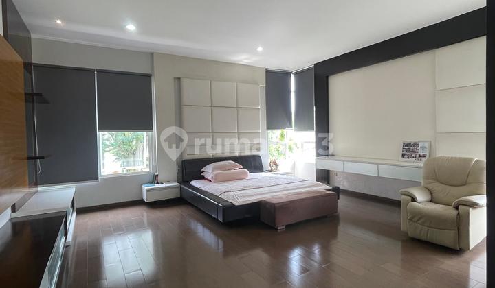 Rumah Besar Siap Huni Telaga Golf Bsd City - bisa KPR