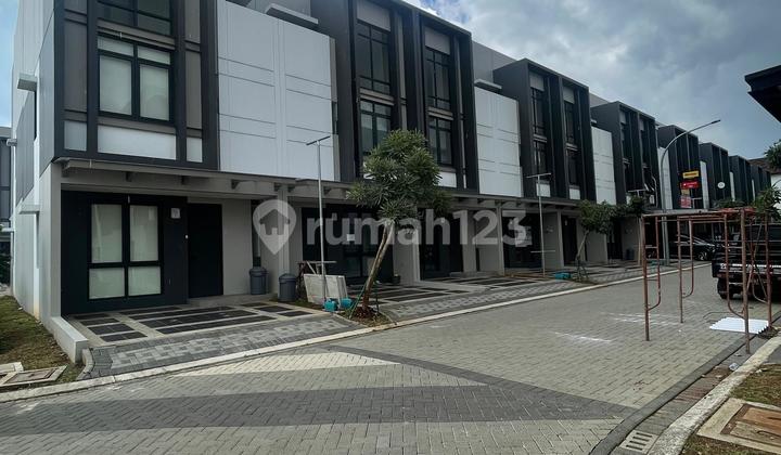 Soho Latinos Business District BSD City - Rukan Termurah Siap Pakai