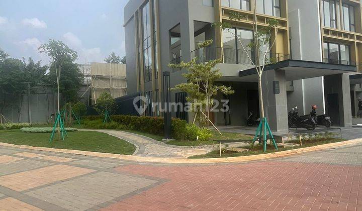 Hook Tanah Terbesar Cluster Enchante Residence Siap Huni Free Dp 1