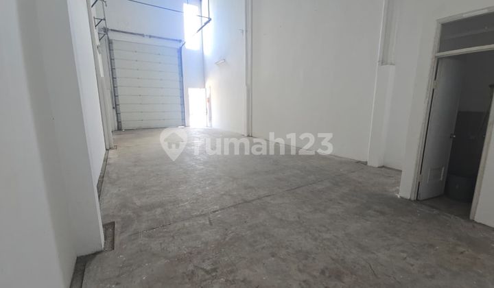 Disewakan Gudang Siap Huni Gudang Bizzpark Sedayu