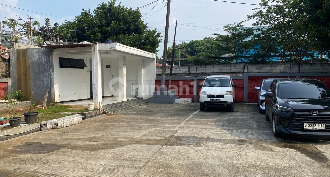 For Sale Land / Office Building Below Market Price on Jatijajar Village Street, Depok