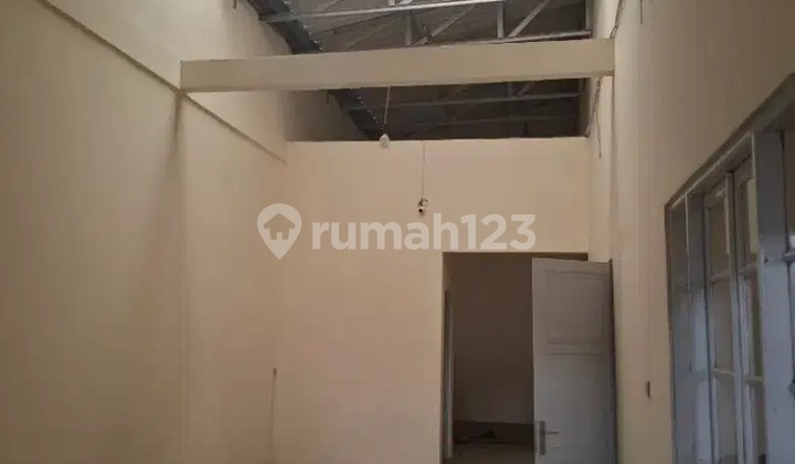 For Rent: Ready-to-Occupy Warehouse on Cendrawasih Street, Cengkareng For Rent: Ready-to-Occupy Warehouse on Cendrawasih Street, Cengkareng