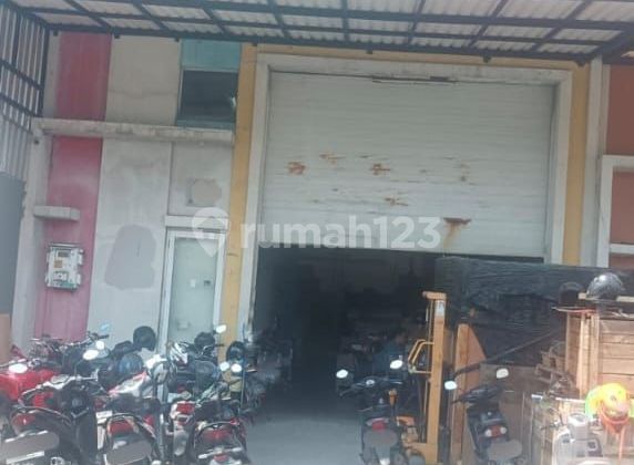 Warehouse for sale in Bizpark Sedayu