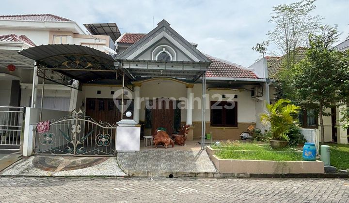Rumah Di Graha Estetika Siap Huni