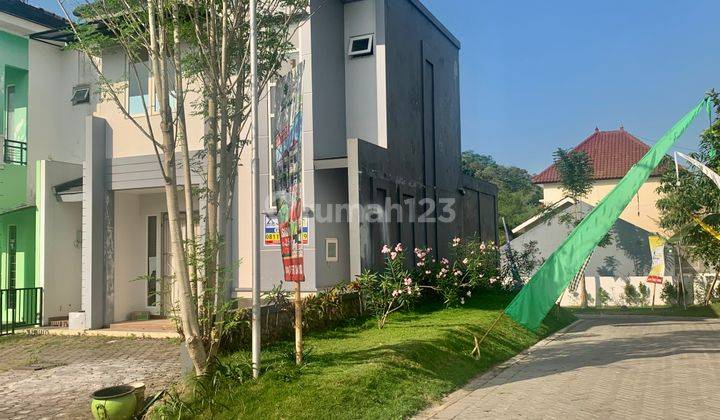 di Jl Seruni 2, Semarang 2