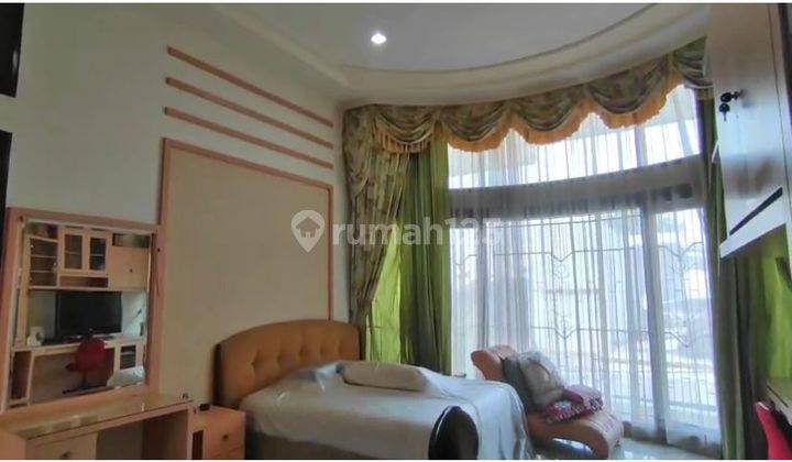 Rumah 2 Lantai Furnished di Jl. Mawar, Semarang 2