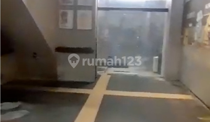 Elite Area Shop House in Sultan Agung Street, South Semarang 2