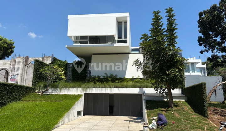 Rumah Mewah Full Furnished Lokasi Elite Green Candi Residence 1