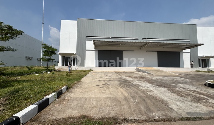 Warehouse 1180 M New Gres in Batang Warehouse 1180 M New Gres in Batang