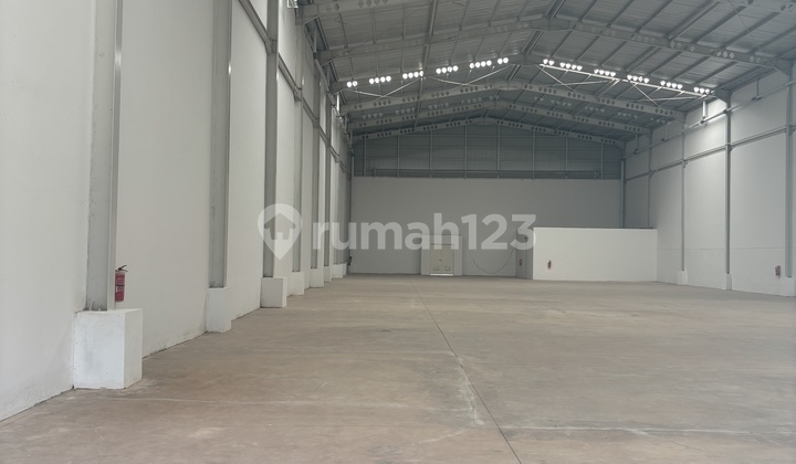 Warehouse 1180 M New Gres in Batang Warehouse 1180 M New Gres in Batang