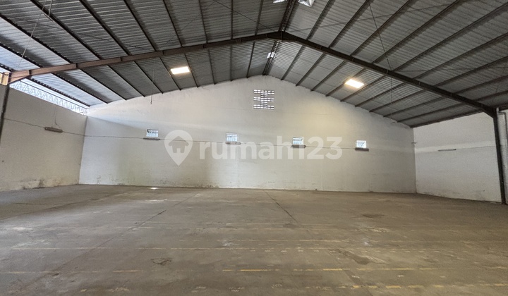 Gudang Luas 700M Jl. Arteri Soekarno - Hatta No. 154, Palebon, Pedurungan, Kota Semarang, Jawa Tengah, Indonesia, 50246, Semarang Timur 2