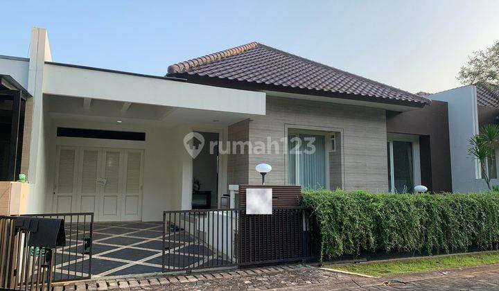 Rumah Elite Di Candi Golf Semarang 1
