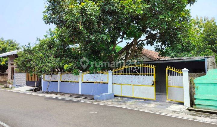 Rumah Lama Hitung Tanah Lokasi Nyaman Dekat Bandara 1