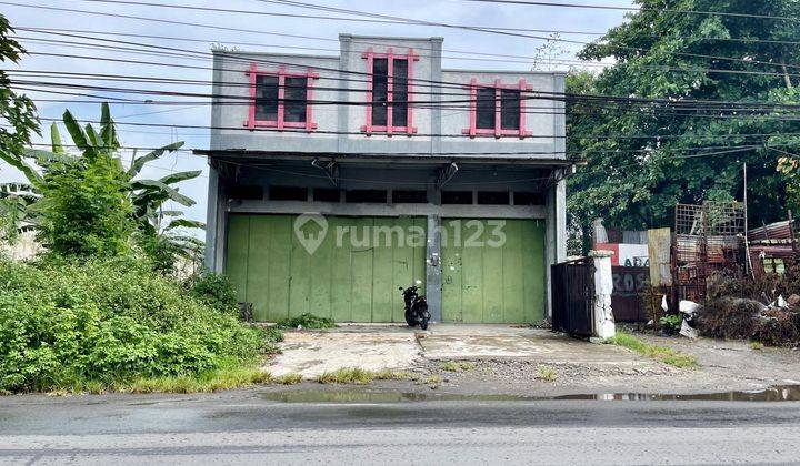 Gudang & kantor pinggir jalan utama Solo - Baki, akses kontainer, tidak banjir, dekat ke Solo Baru 1