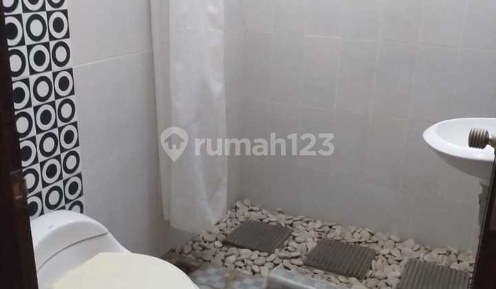 Rumah bagus & bersih lokasi bagus dekat jalan Urip Sumoharjo 10