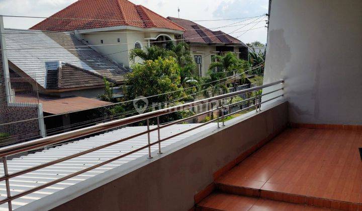 Rumah 2lantai lokasi bonafide Solo Baru, belakang Carrefour 9