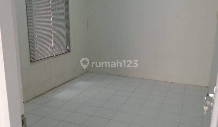 Rumah sewa bagus & strategis dekat Manahan, Solo 4