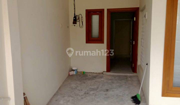 Rumah sewa bagus & strategis dekat Manahan, Solo 2