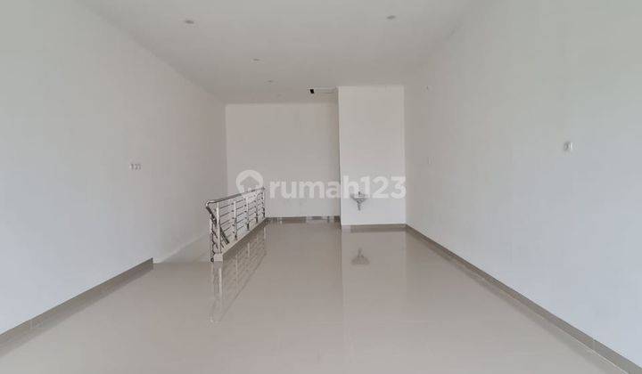 Ruko Yos Sudarso 3lt, lokasi bagus tengah kota utk usaha & dagang 11