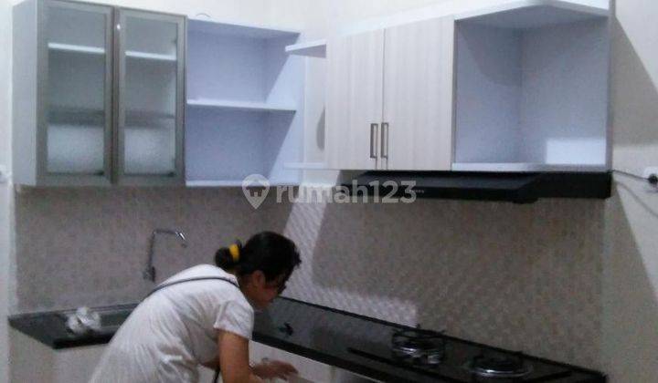 Rumah sewa bagus, terawat, luas & nyaman dekat Solo Square, Kerten, Purwosari, Solo 4