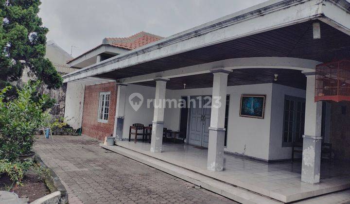 Rumah SEWA bagus & strategis di Solo Kota, cocok utk klinik, dokter praktek bersama 6