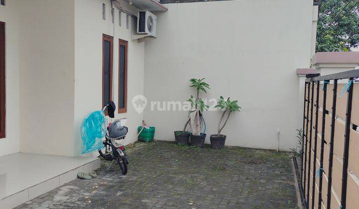 Rumah sewa bagus, terawat, luas & nyaman dekat Solo Square, Kerten, Purwosari, Solo 22