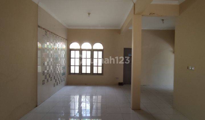 Rumah tengah kota konsep bangunan unik tempo doeloe 5