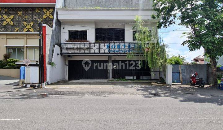 Ruang usaha istimewa area Solo Baru, Solo 1