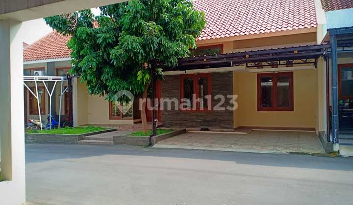 Rumah cluster cantik 2 lantai siap pakai, lokasi strategis  1