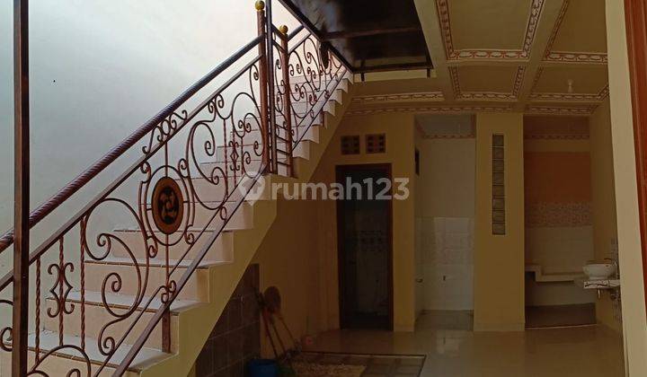Rumah cluster cantik 2 lantai siap pakai, lokasi strategis  16